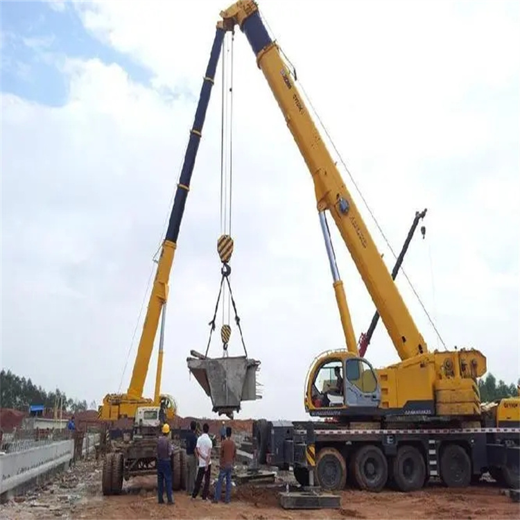 英德小型吊机出租电话|厂房设备吊装方案|24小时服务覆盖