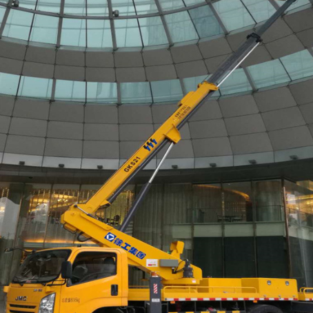 英德附近高空作业车租赁｜安全设备租赁｜高空安装|工程定制化方案｜亿立达设备租赁